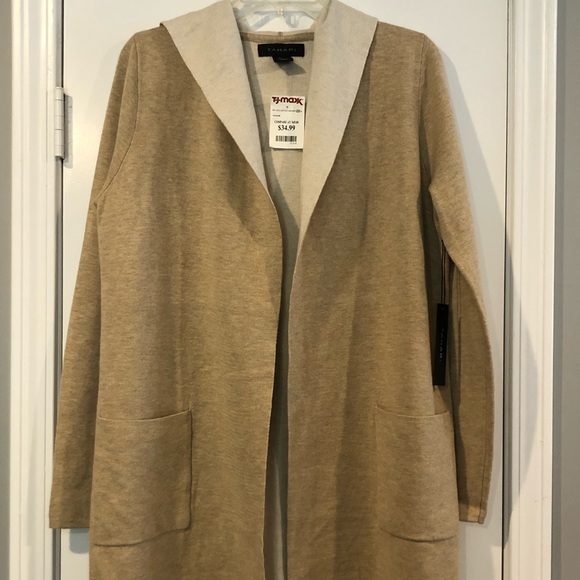 Tahari Sweaters - Women’s Tahari Cardigan.  NWT.